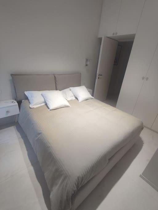 Aporti Appartamento Milano